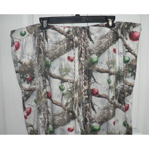 Megellan Outdoors Men's Plus Size Holiday Lounge Pants in Mossy Oak Tree 3XL $20 - Picture 4 of 4